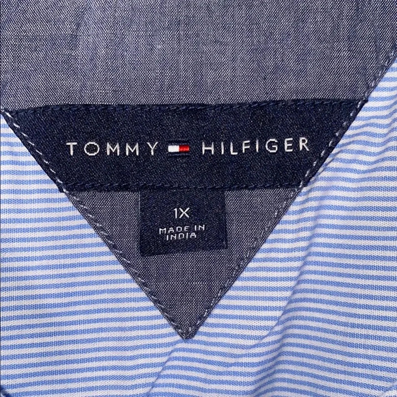 Tommy Hilfiger Shirt Light Blue Button Up Business Casual Size 1X - Picture 3 of 6